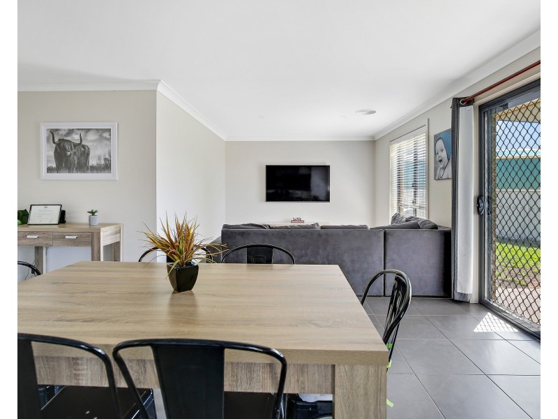 10 Onyx Place, Orange NSW 2800