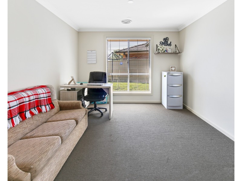 10 Onyx Place, Orange NSW 2800
