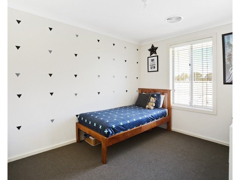 10 Onyx Place, Orange NSW 2800