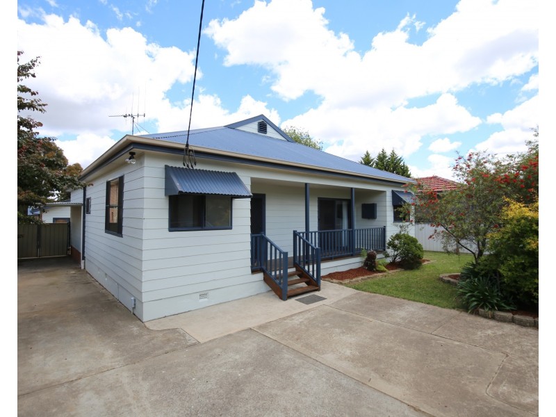 145 Clinton Street, Orange NSW 2800