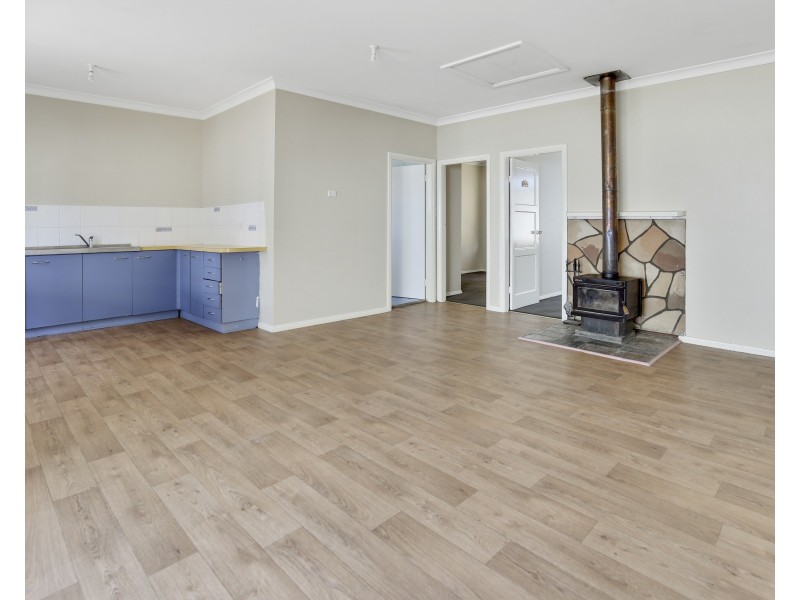 145 Clinton Street, Orange NSW 2800