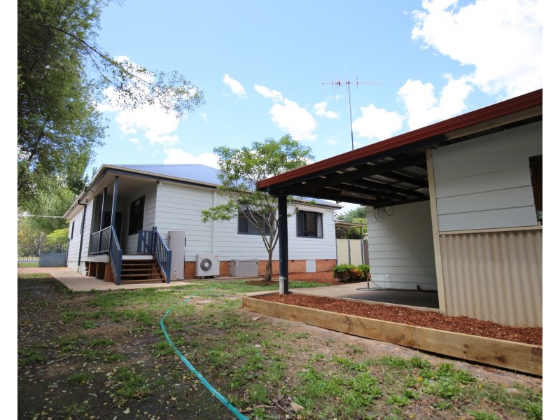 145 Clinton Street, Orange NSW 2800