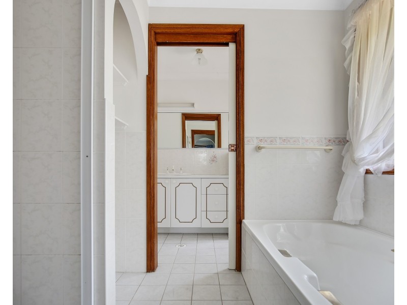 78 Torulosa Way, Orange NSW 2800