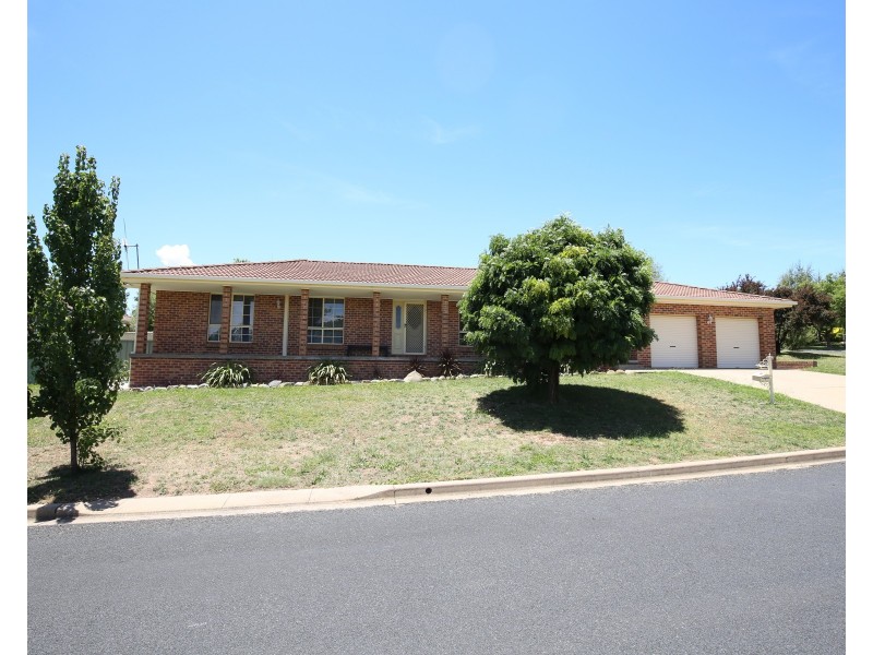 1 Sunset Place, Orange NSW 2800
