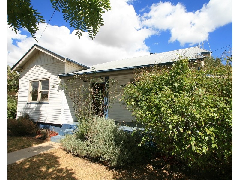 123 Anson Street, Orange NSW 2800