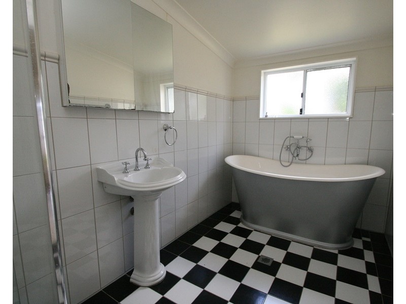123 Anson Street, Orange NSW 2800