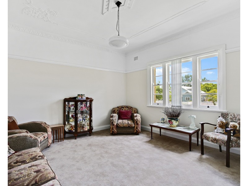 105 Sampson Street, Orange NSW 2800