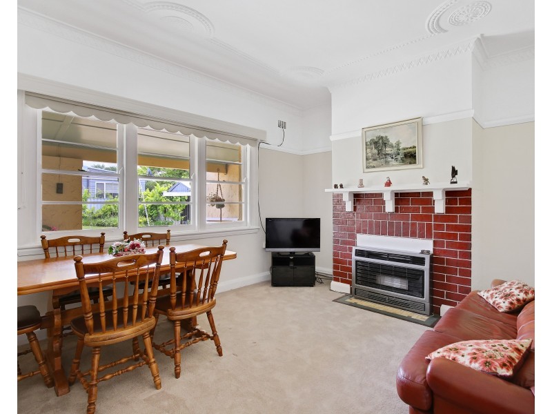 105 Sampson Street, Orange NSW 2800