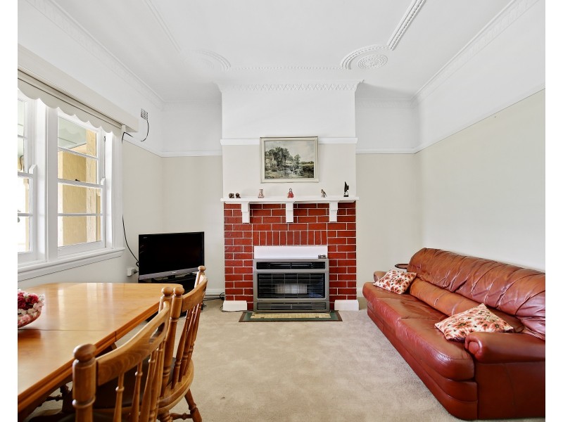 105 Sampson Street, Orange NSW 2800