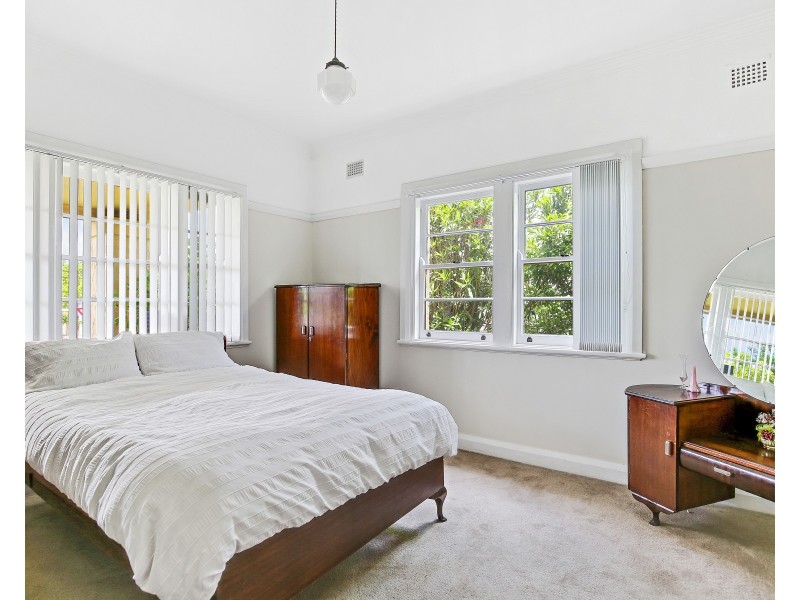 105 Sampson Street, Orange NSW 2800