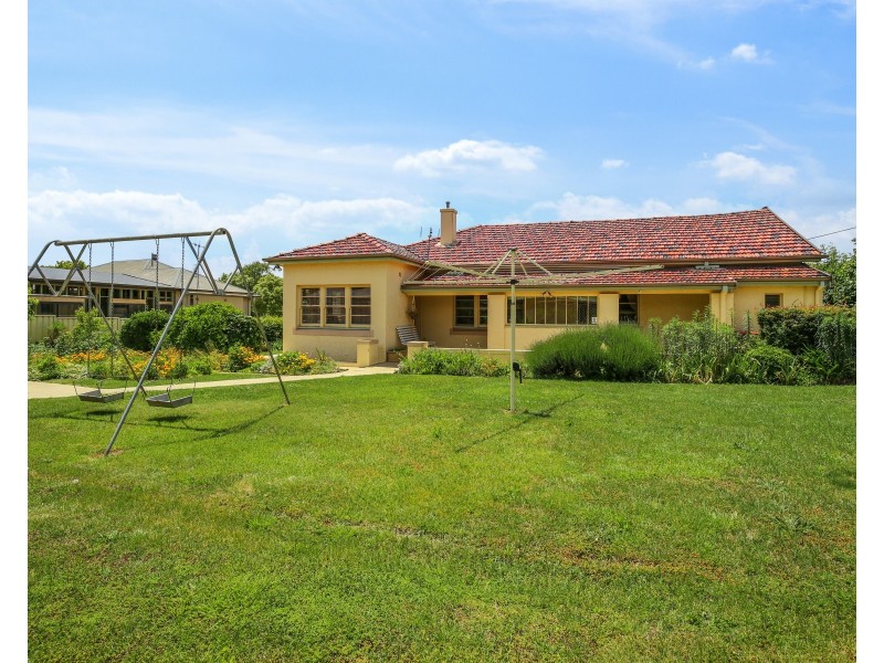 105 Sampson Street, Orange NSW 2800