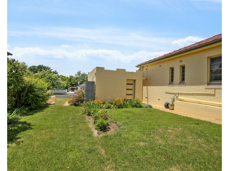 105 Sampson Street, Orange NSW 2800