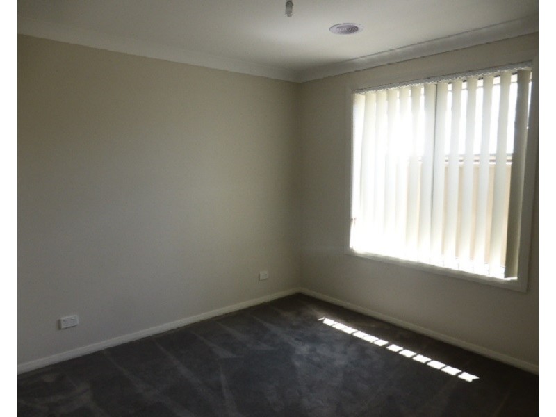 15 Hughes Street, Orange NSW 2800