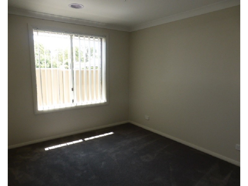 15 Hughes Street, Orange NSW 2800