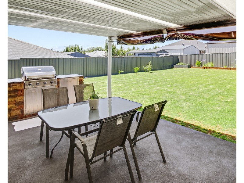 19 Mariposa Street, Orange NSW 2800