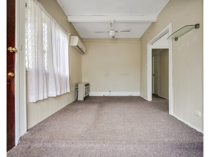 6 BUNA STREET, Orange NSW 2800