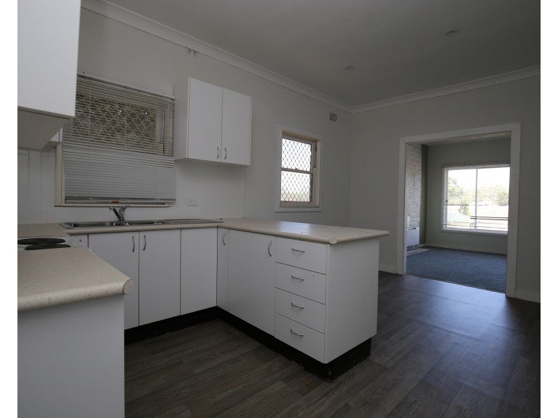 50 Brunswick Street, Orange NSW 2800