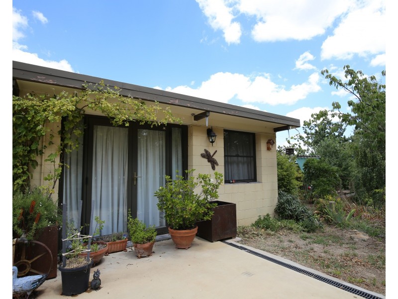4 Maronoa Drive, Orange NSW 2800