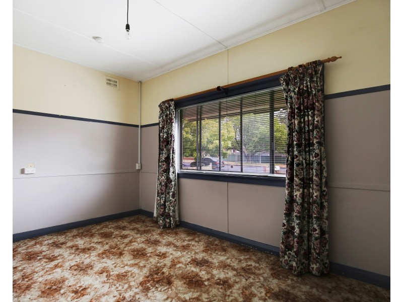 116 Sampson Street, Orange NSW 2800