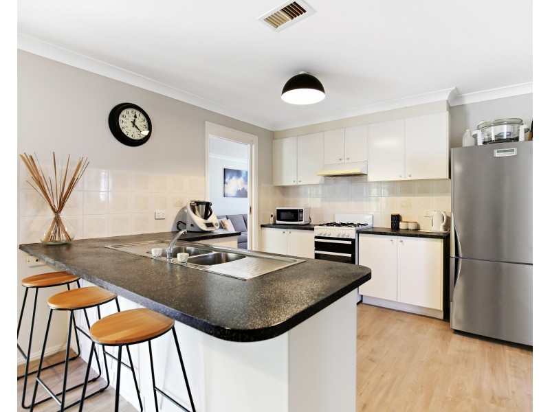 16 Gersbach Place, Orange NSW 2800