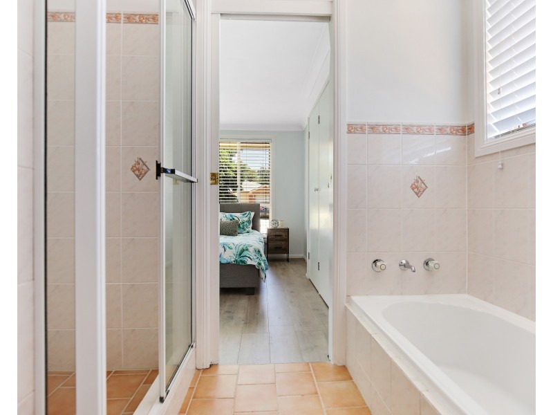 16 Gersbach Place, Orange NSW 2800