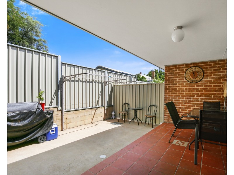 4/140 Warrendine  Street, Orange NSW 2800