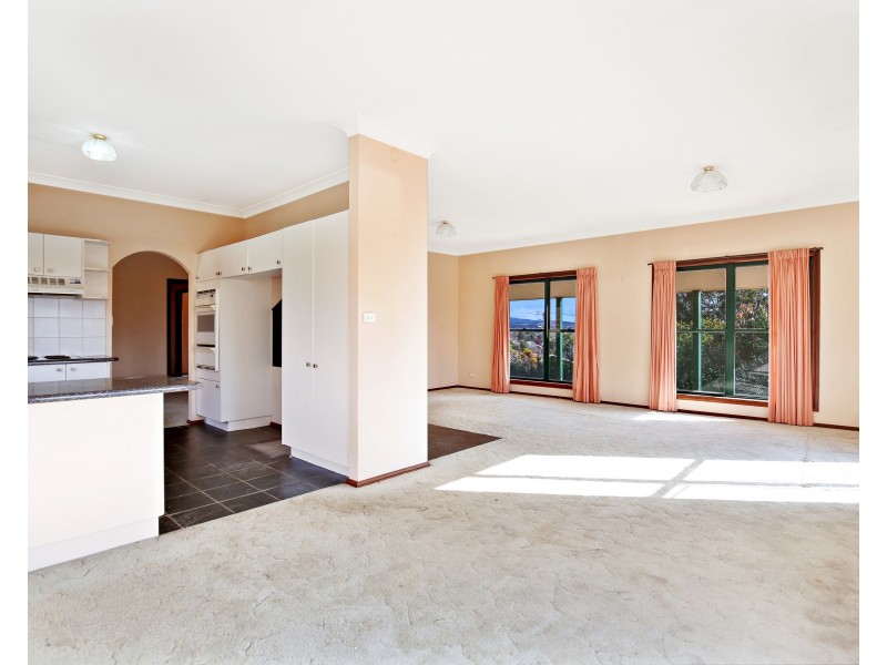 4 Mount Lindsay Drive, Orange NSW 2800