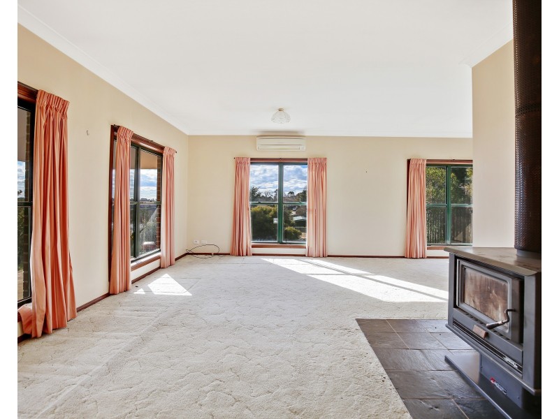 4 Mount Lindsay Drive, Orange NSW 2800