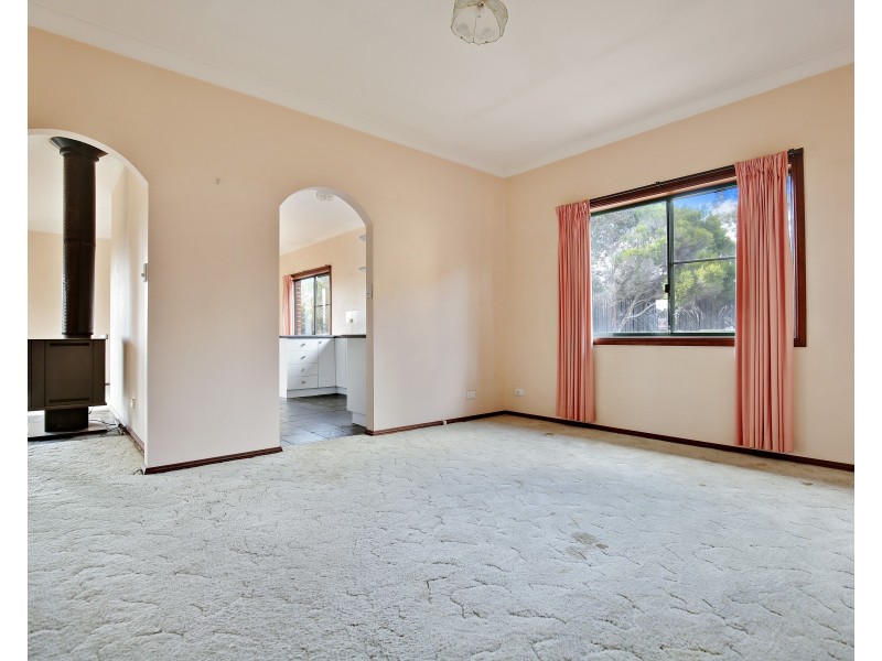 4 Mount Lindsay Drive, Orange NSW 2800