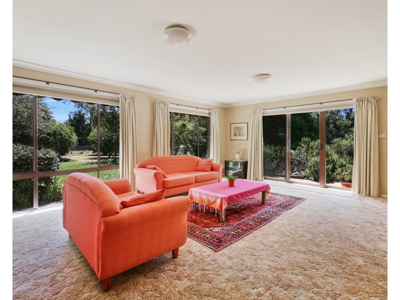 9 The Billabong Clifton Grove, Orange NSW 2800