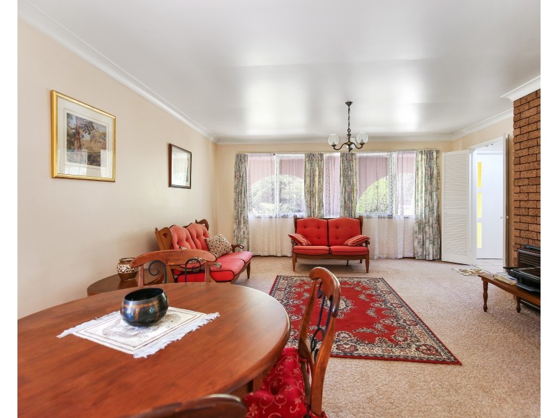 9 The Billabong Clifton Grove, Orange NSW 2800