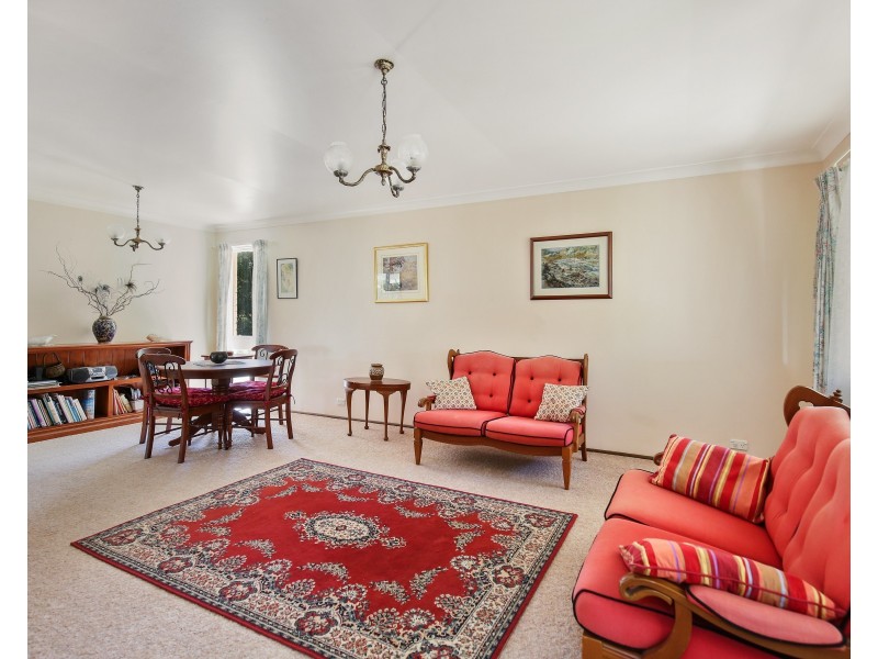 9 The Billabong Clifton Grove, Orange NSW 2800