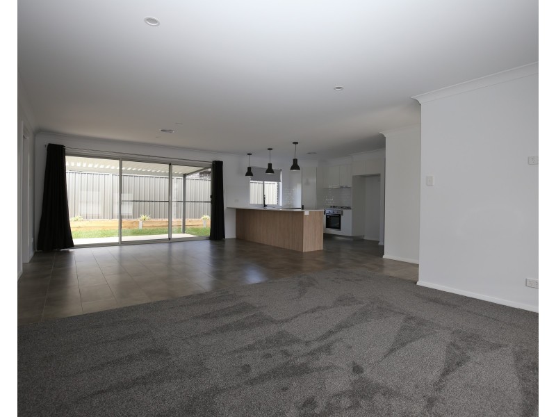 50 Catania Street, Orange NSW 2800
