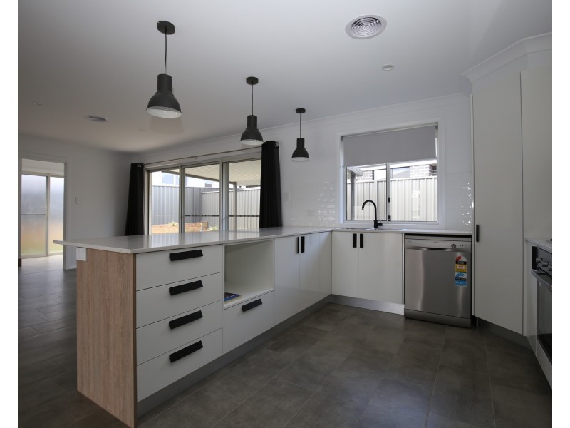 50 Catania Street, Orange NSW 2800