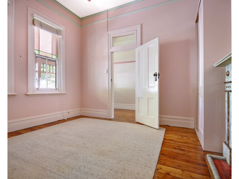 38 AUTUMN STREET, Orange NSW 2800