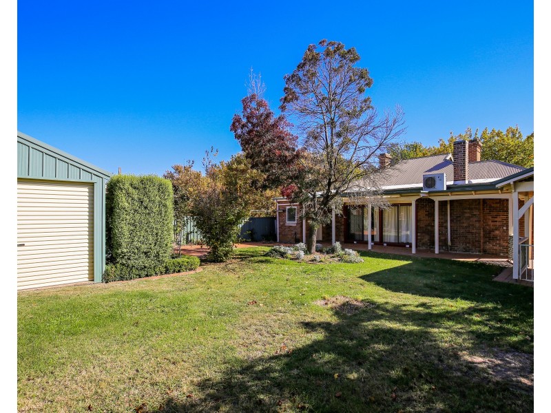 38 AUTUMN STREET, Orange NSW 2800