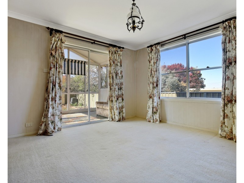 16 Ophir Street, Orange NSW 2800