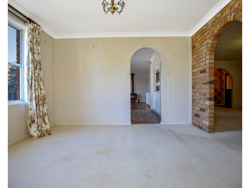 16 Ophir Street, Orange NSW 2800