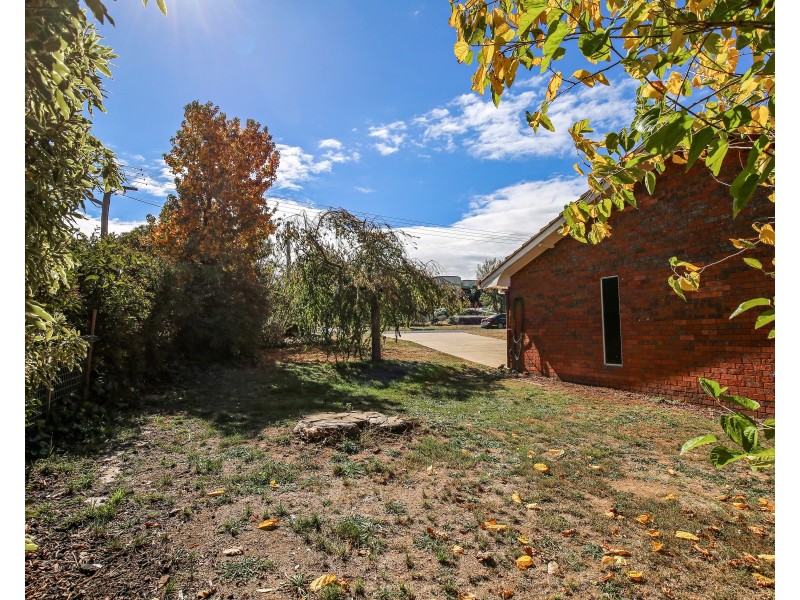 16 Ophir Street, Orange NSW 2800