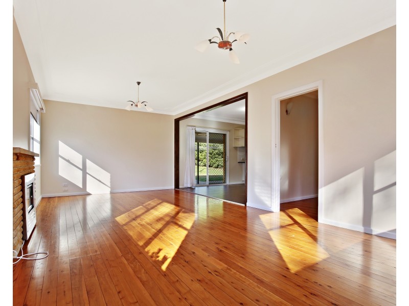 154 Clinton Street, Orange NSW 2800