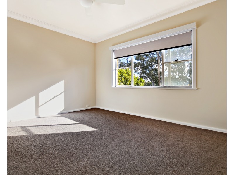 154 Clinton Street, Orange NSW 2800