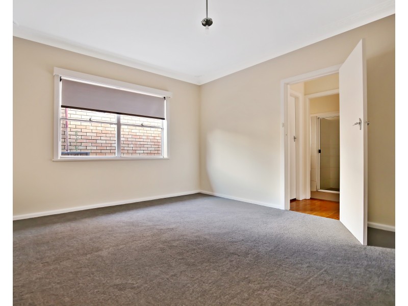 154 Clinton Street, Orange NSW 2800
