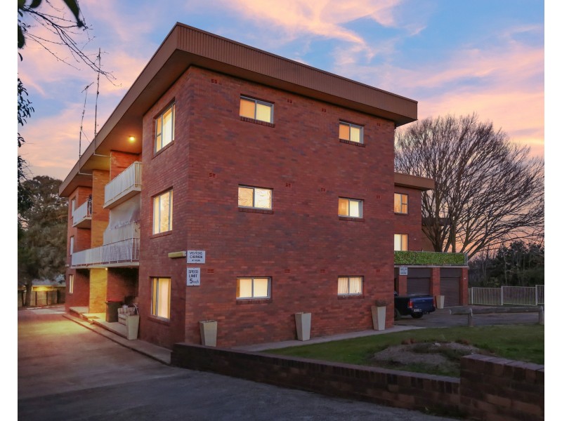 3/14 Burrendong Way, Orange NSW 2800