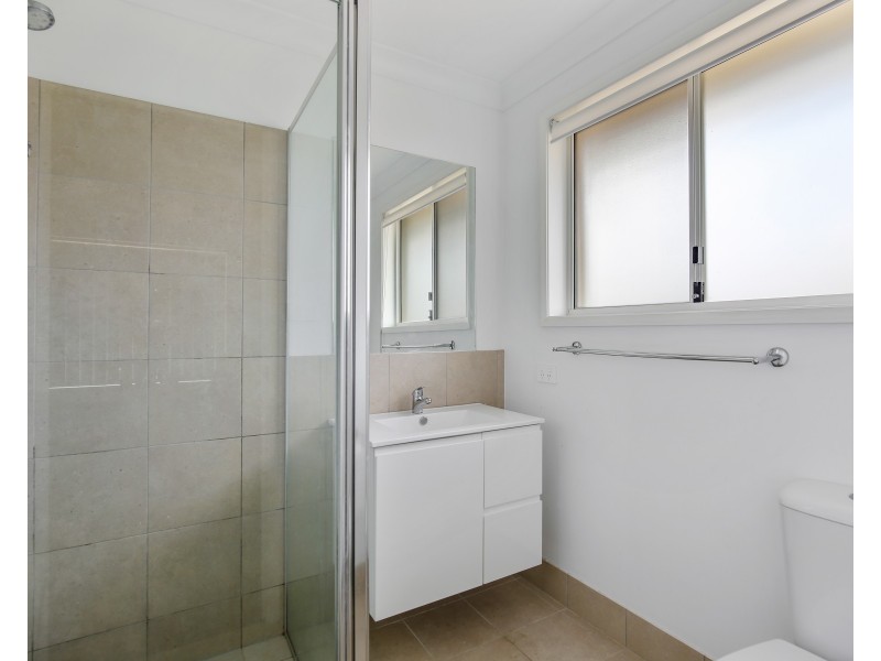 60 Molloy Drive, Orange NSW 2800