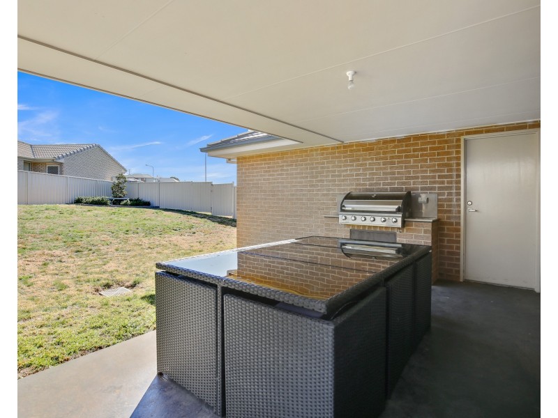 45 Jonathon Road, Orange NSW 2800