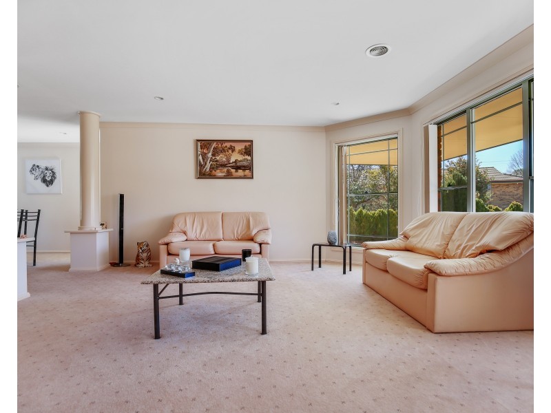 12 Bilton Place, Orange NSW 2800