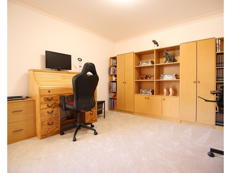 12 Bilton Place, Orange NSW 2800