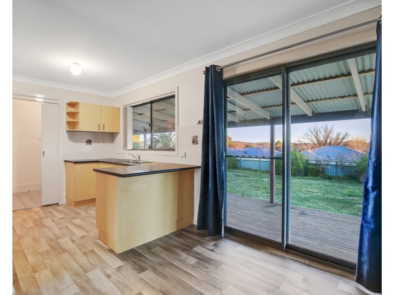 35 Quinlan Run, Orange NSW 2800