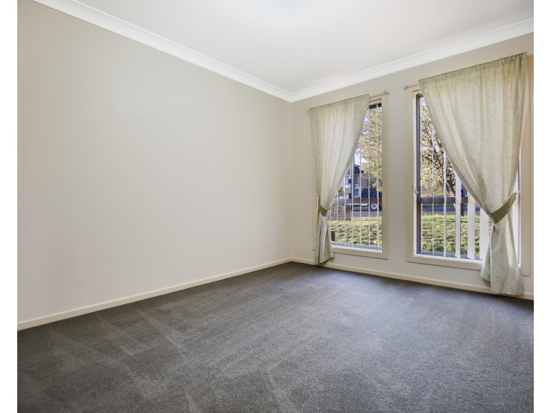35 Quinlan Run, Orange NSW 2800