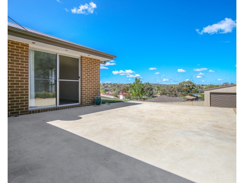 23 Quinlan Run, Orange NSW 2800